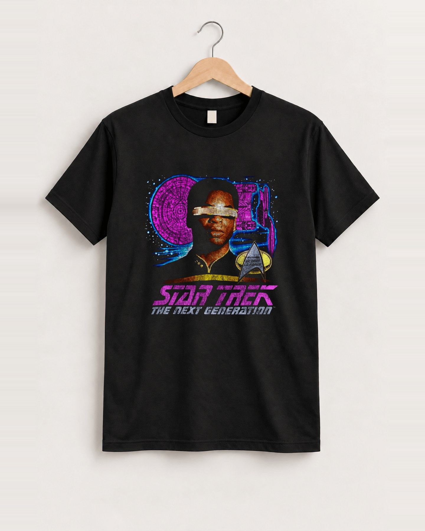 Vintage star trek the next generation - lieutenant geordi la forge black t-shirt front