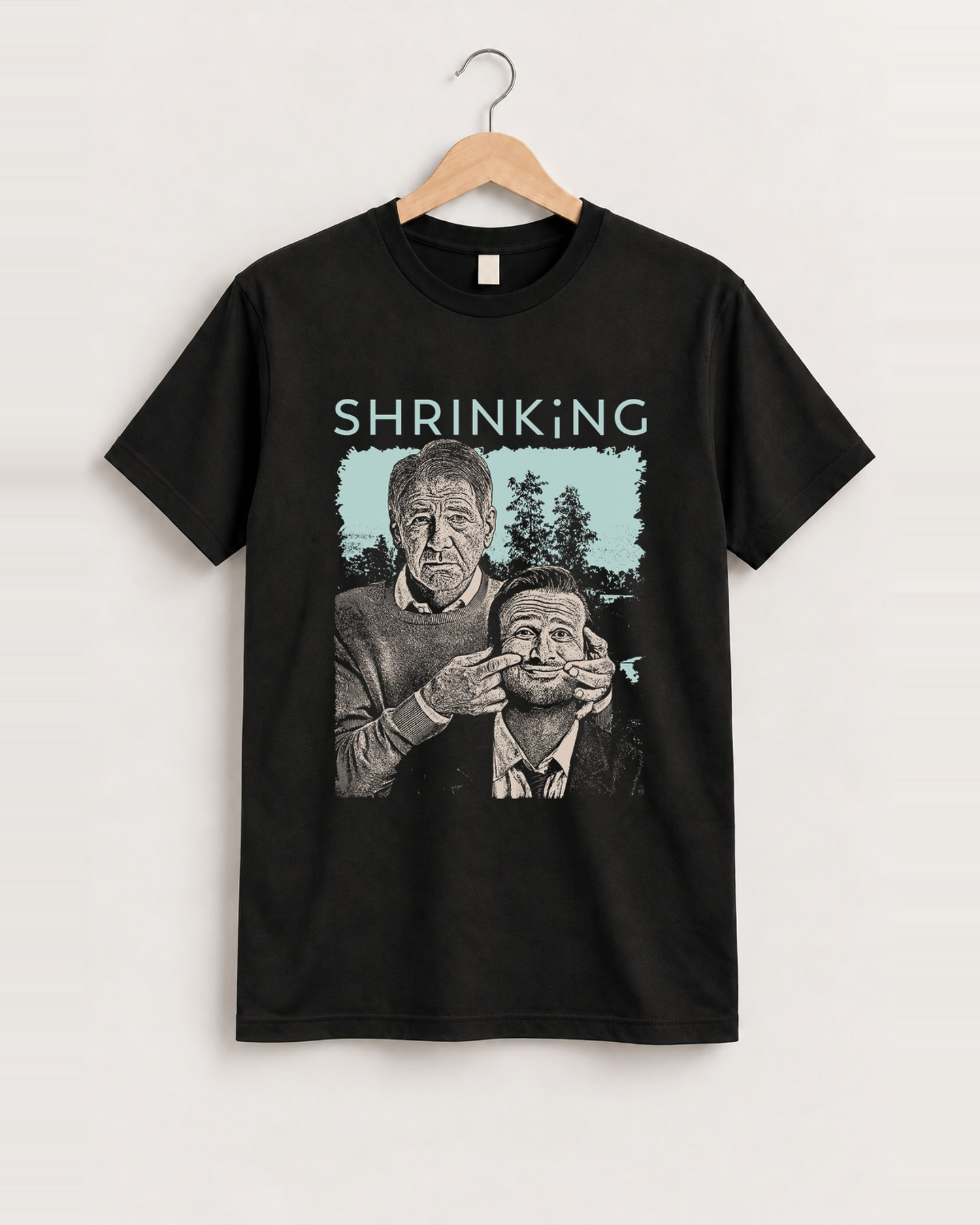 Shrinking black t-shirt front