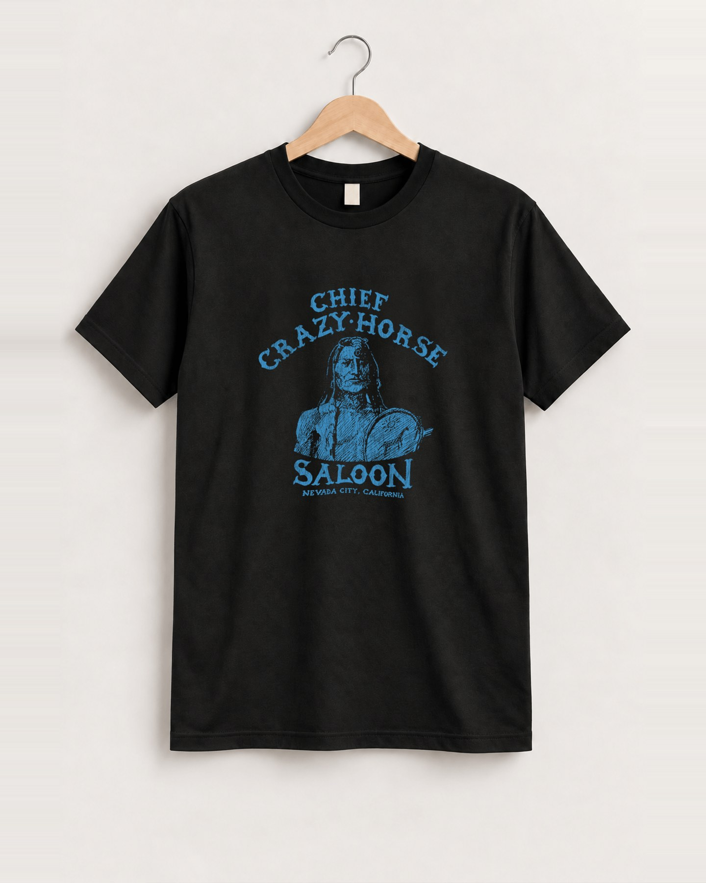 80s chief crazy horse saloon black tee front