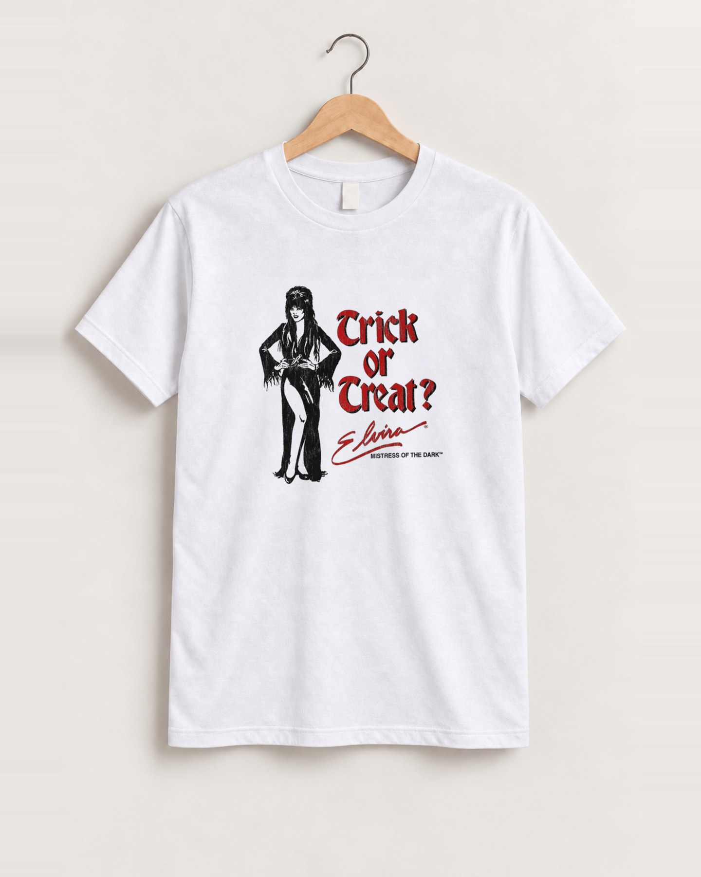 Elvira mistress of the dark white tee front