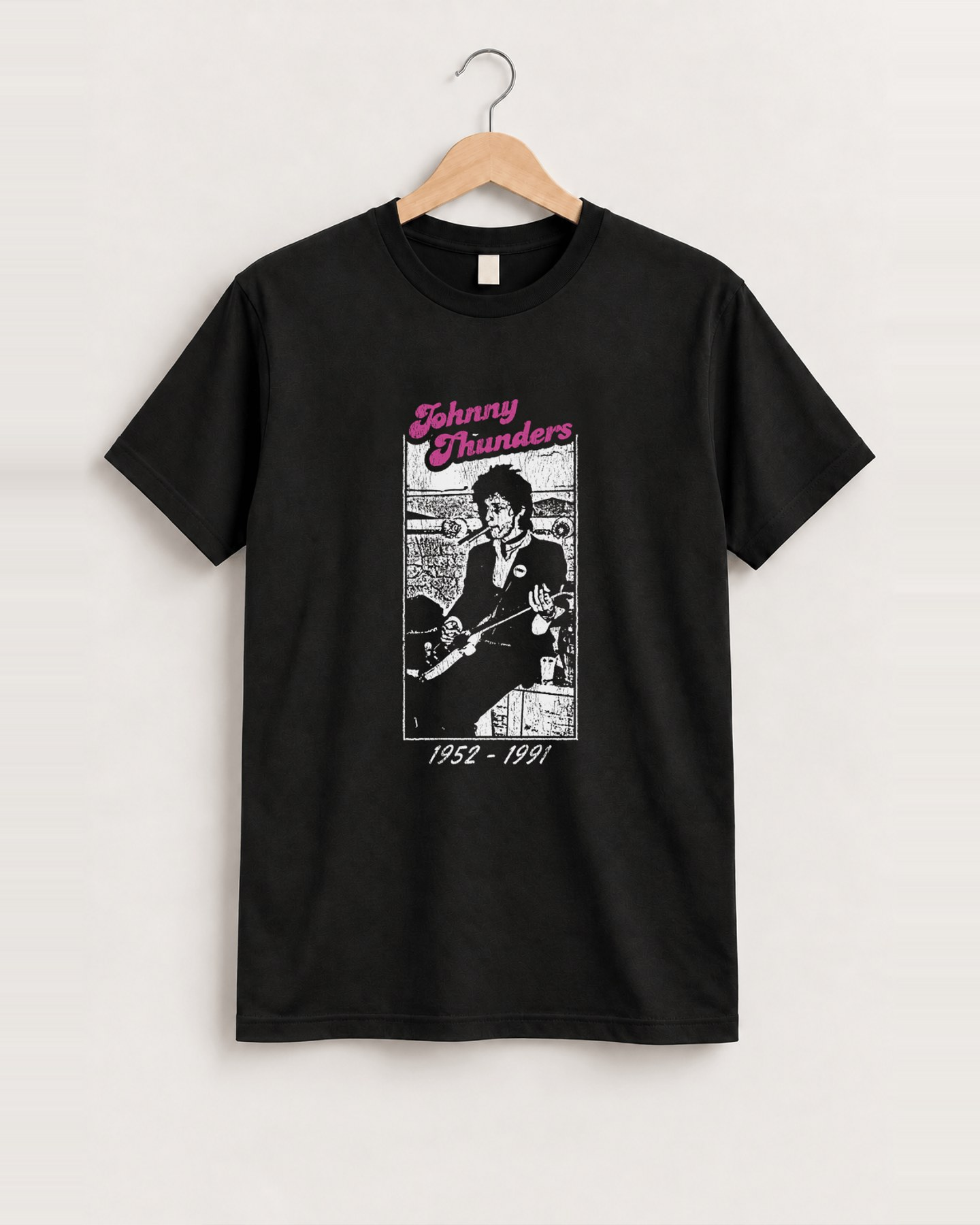 Super rare johnny thunders tribute vintage black t-shirt front