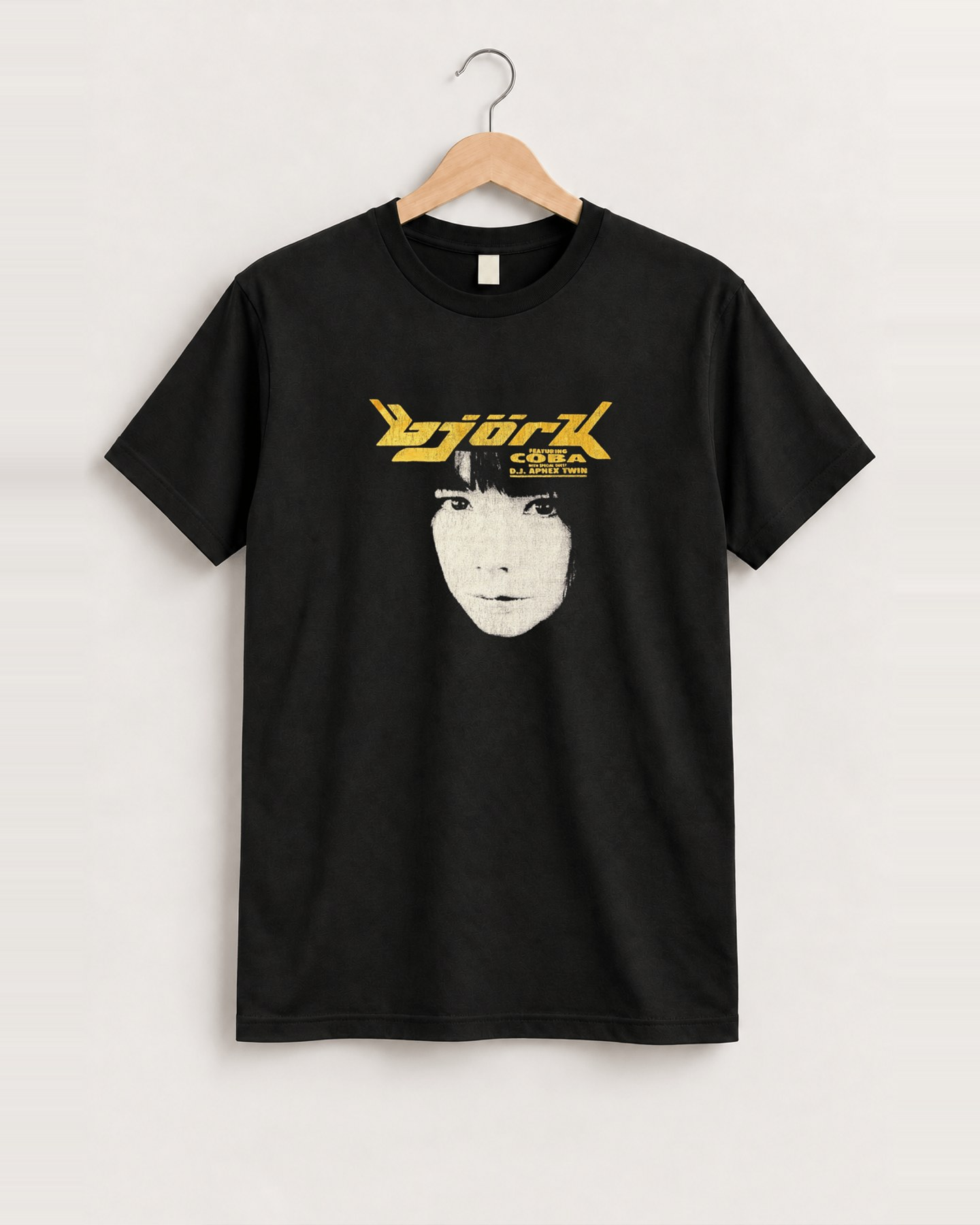 1995 Björk tour black tee front