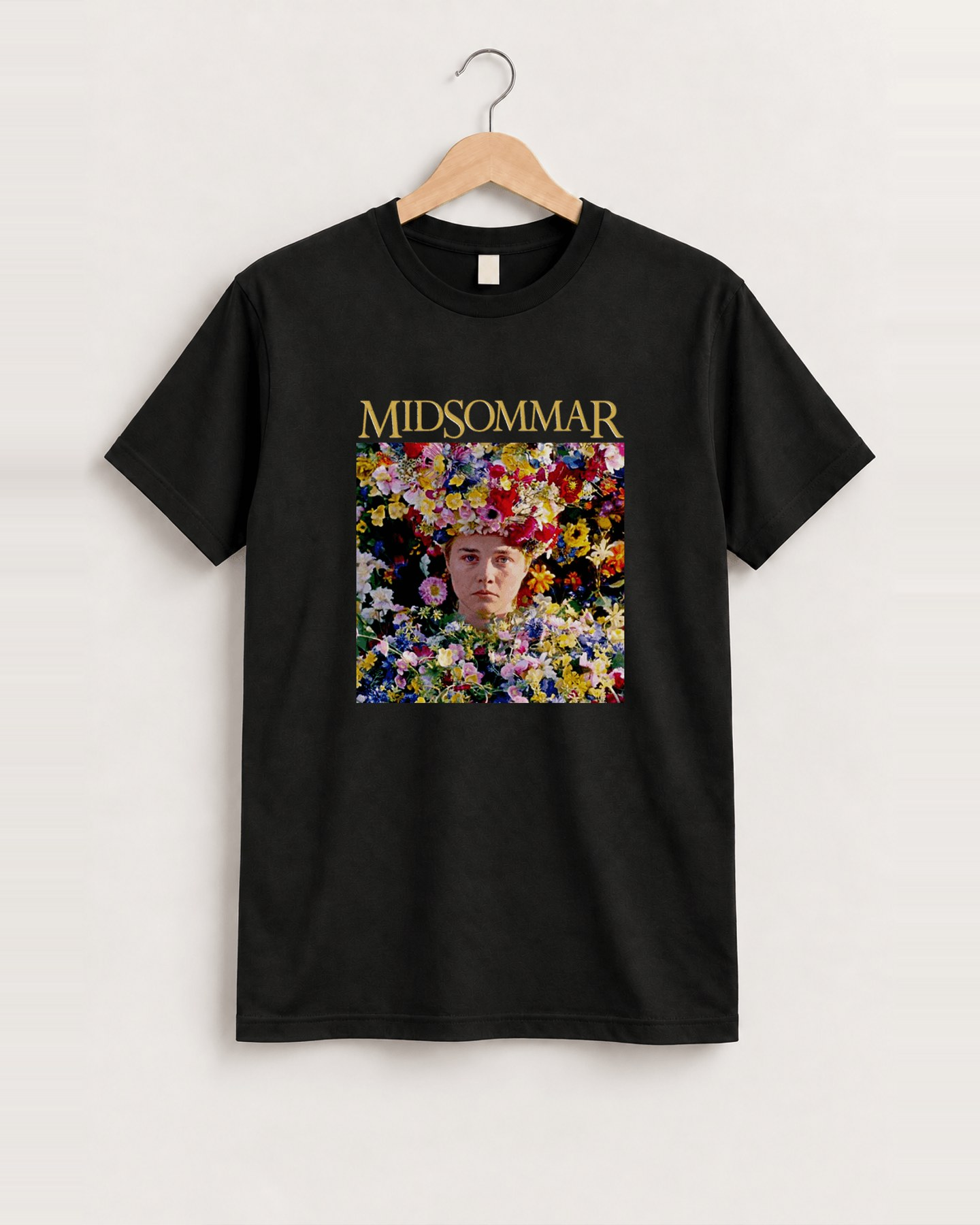 Midsomar - may queen flower black tee front