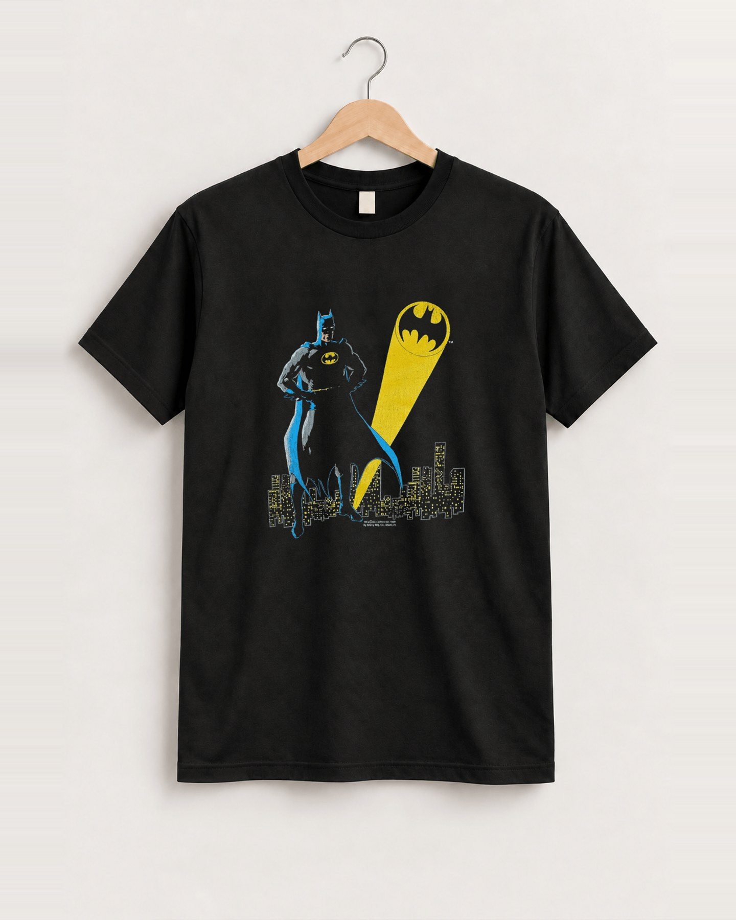 1989 Batman dc comics black tee front