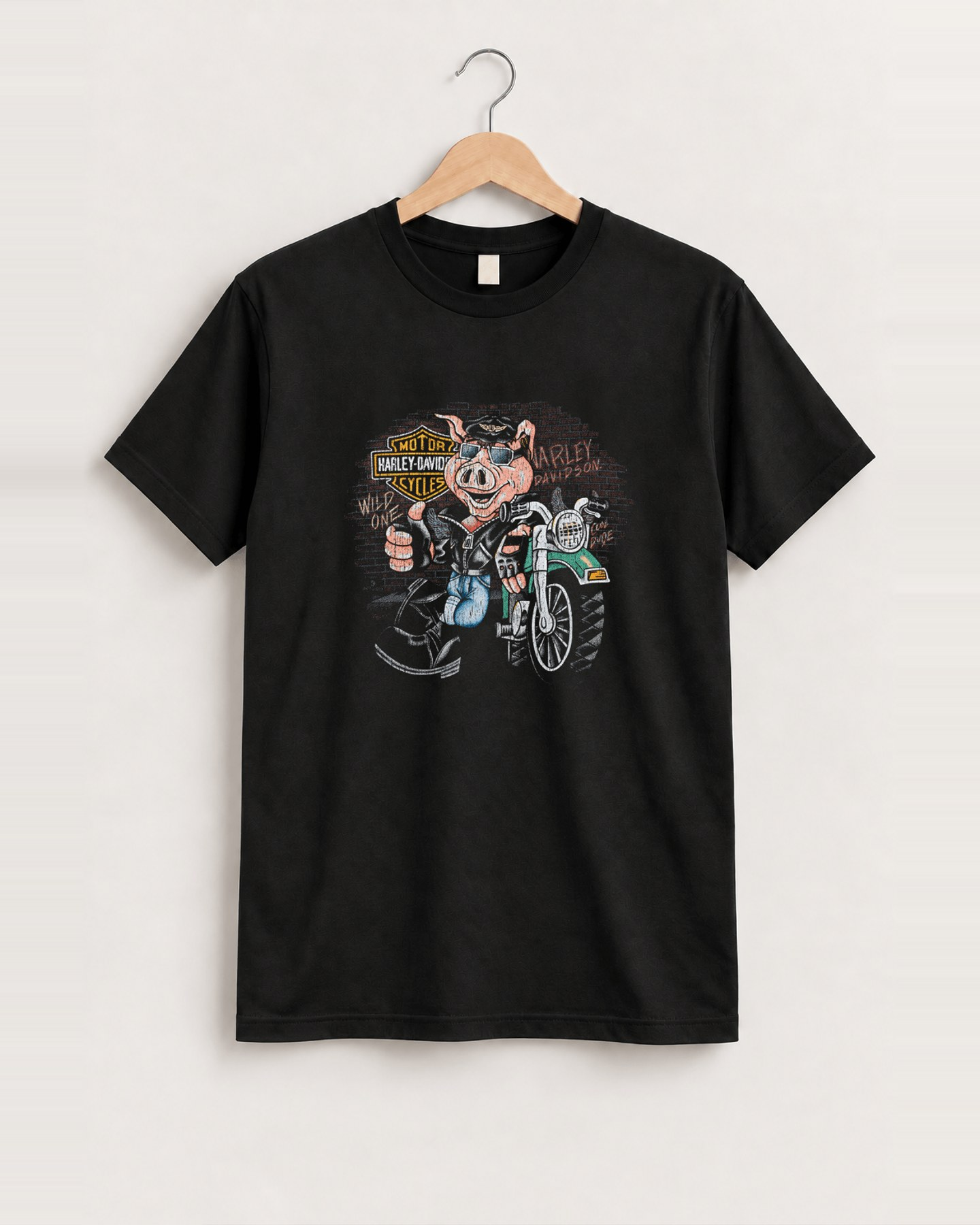 Hd wild one black tee front