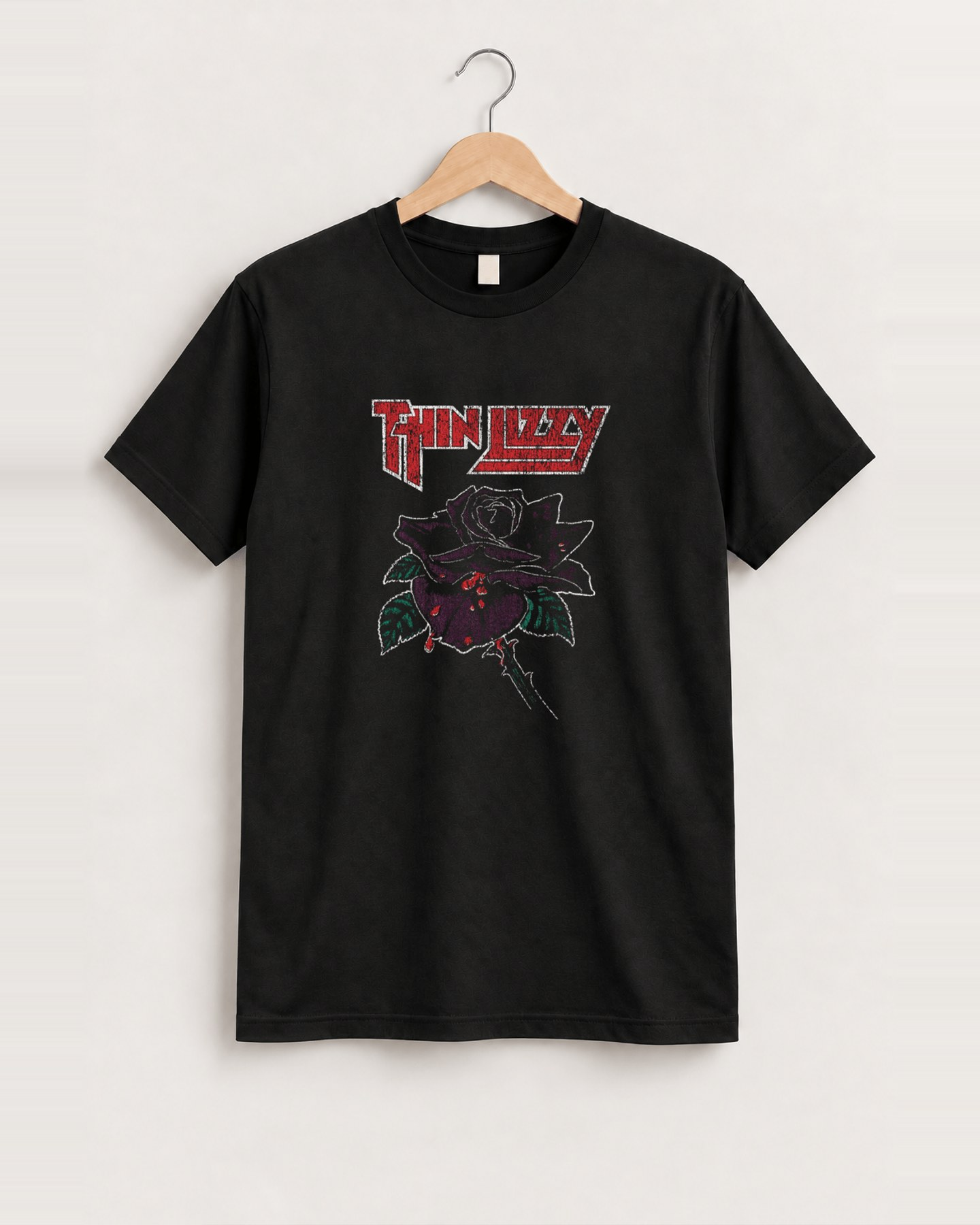 Thin lizzy black rose vintage black t-shirt front