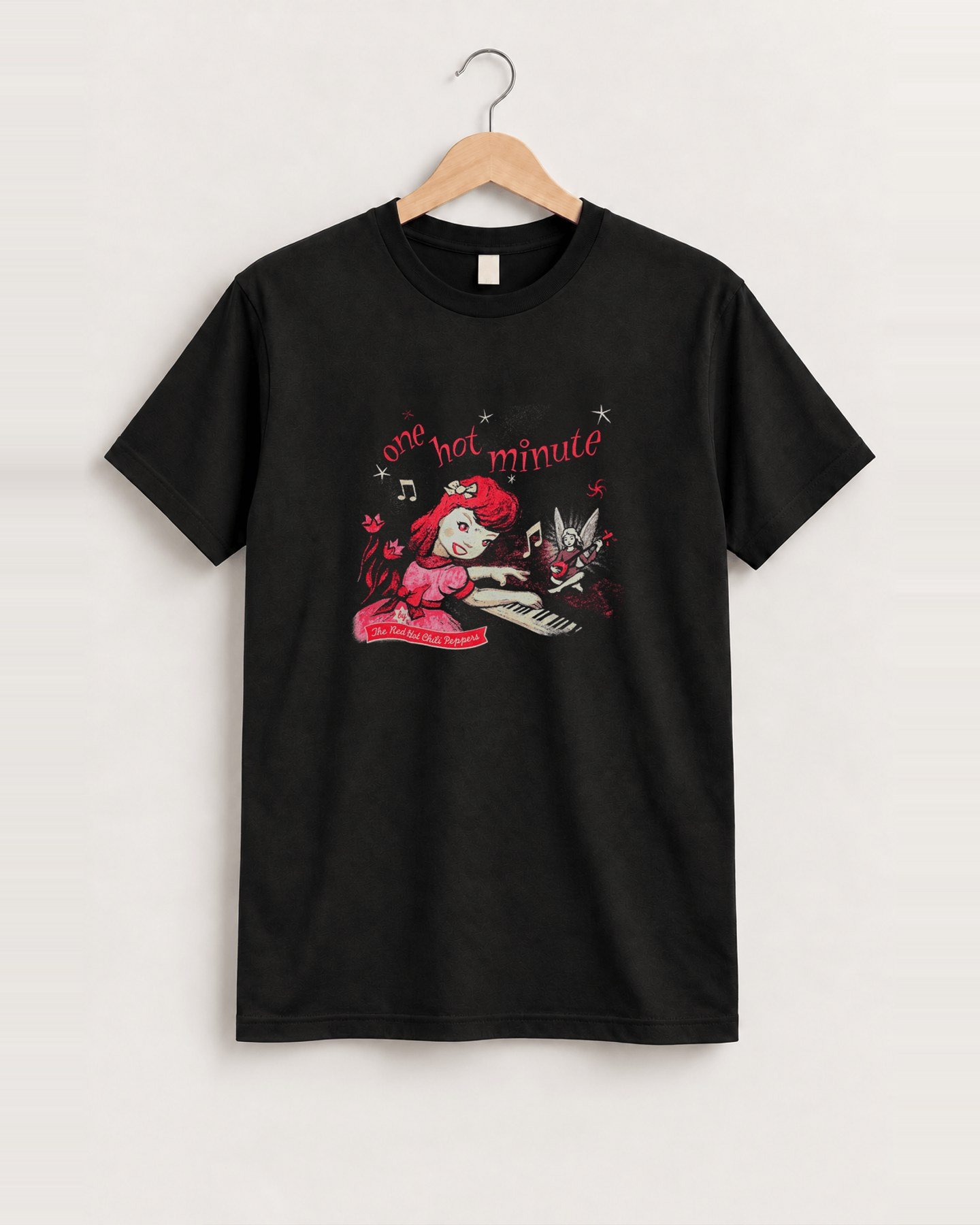 1995 Red hot chilli peppers black tee front