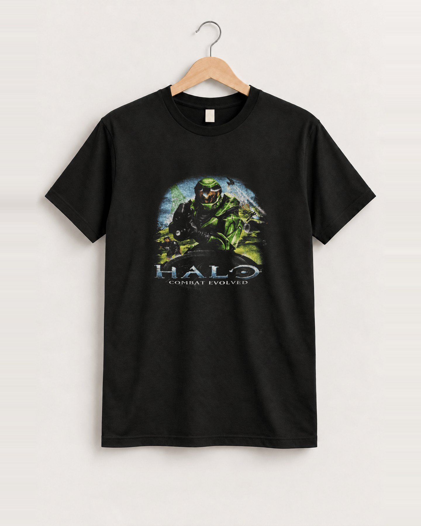 2001 Halo: combat evolved black tee front